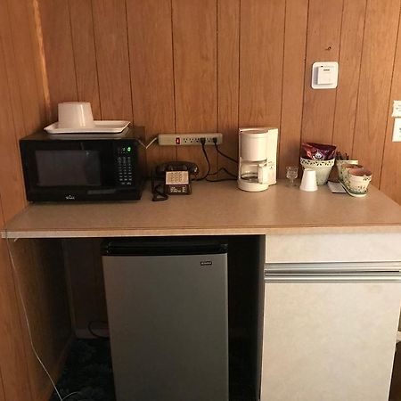 Mcgovern'S Motel And Suites Sun Prairie 외부 사진