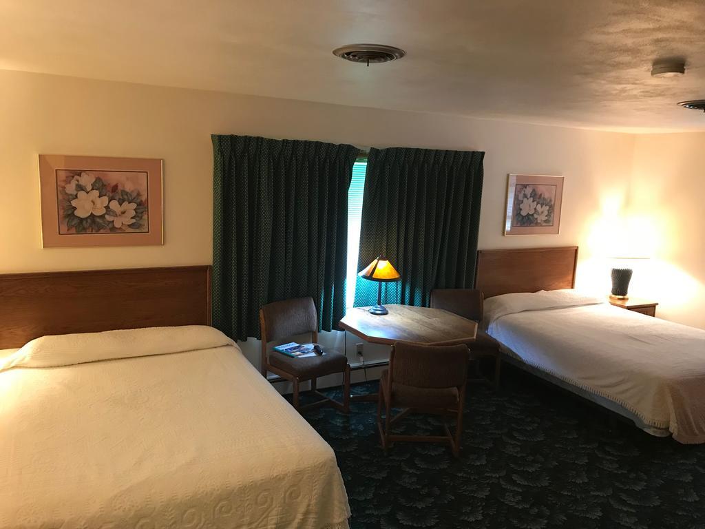 Mcgovern'S Motel And Suites Sun Prairie 외부 사진