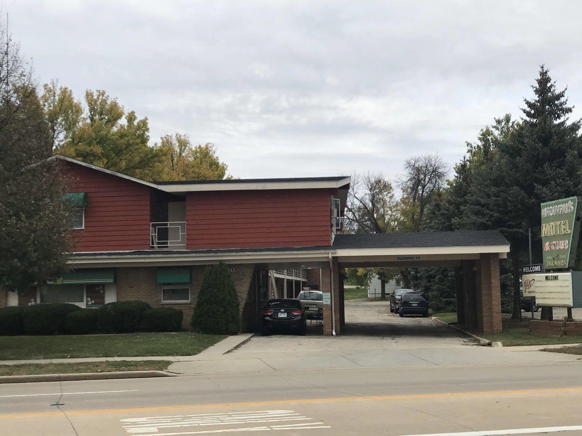 Mcgovern'S Motel And Suites Sun Prairie 외부 사진